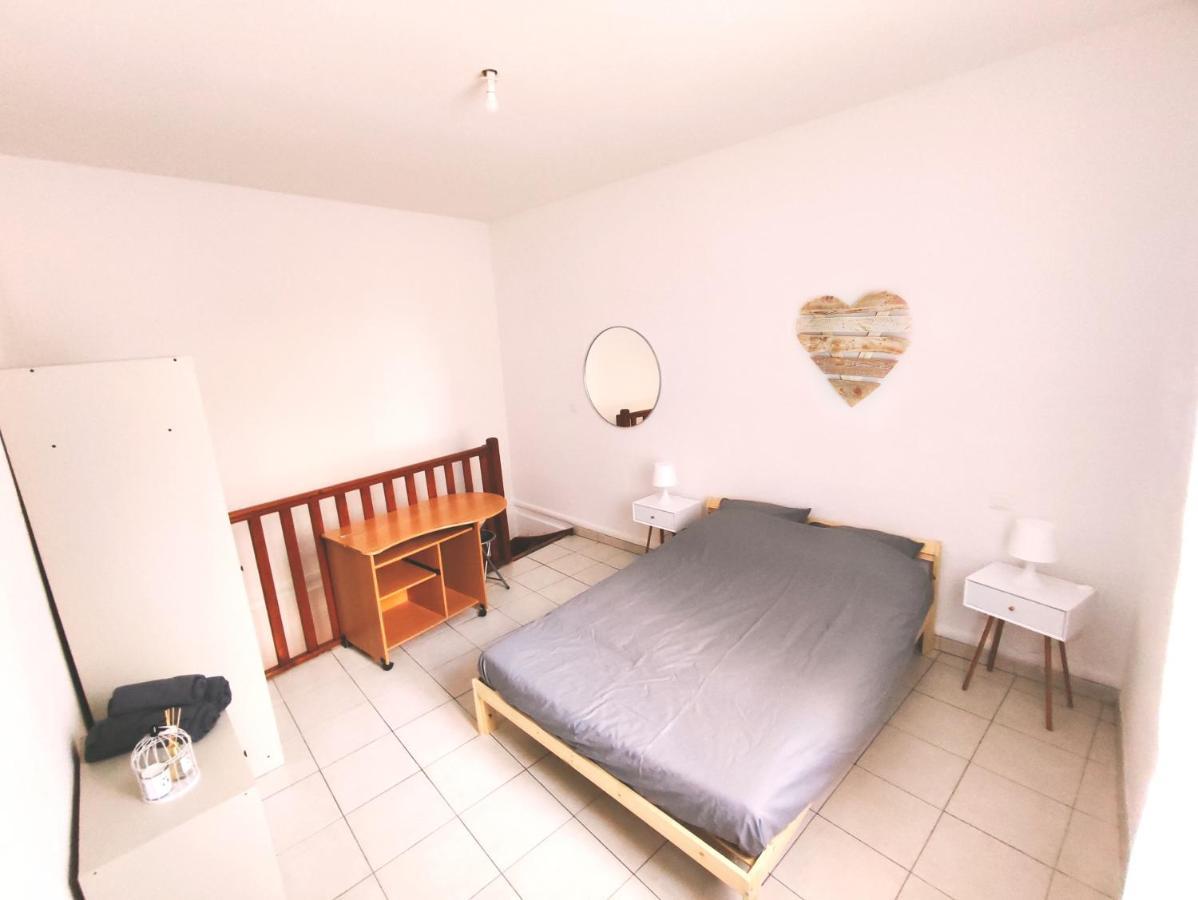 Appartement Cosy En Centre Centre-Ville . . . ニーム エクステリア 写真