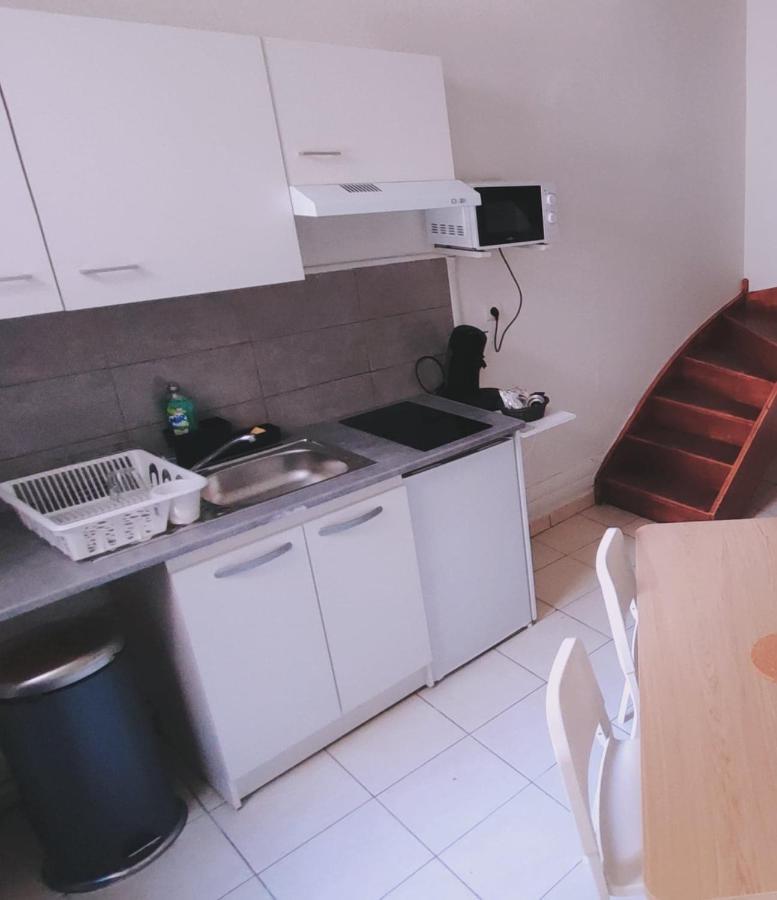 Appartement Cosy En Centre Centre-Ville . . . ニーム エクステリア 写真