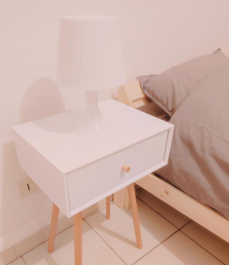Appartement Cosy En Centre Centre-Ville . . . ニーム エクステリア 写真