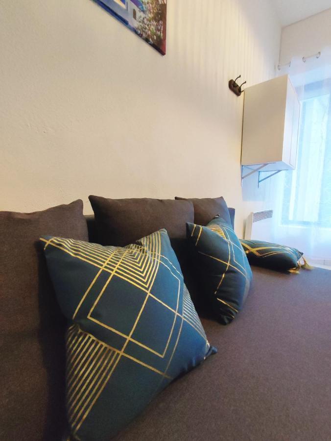 Appartement Cosy En Centre Centre-Ville . . . ニーム エクステリア 写真