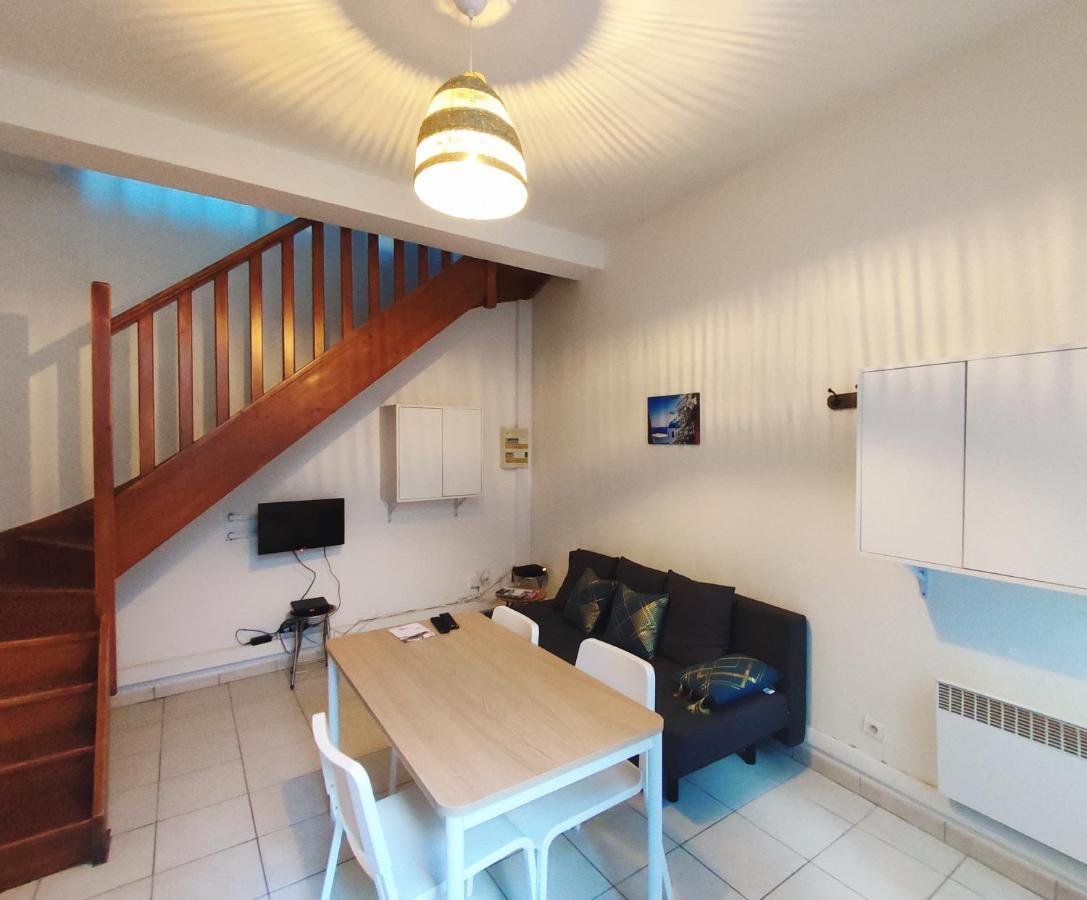 Appartement Cosy En Centre Centre-Ville . . . ニーム エクステリア 写真