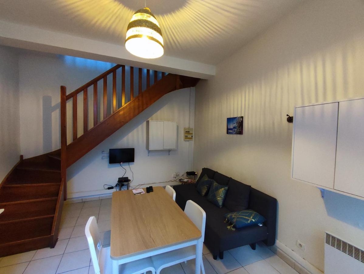 Appartement Cosy En Centre Centre-Ville . . . ニーム エクステリア 写真